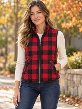 Karen Scott Sport Red Black Plaid Quilted Vest Size Small NWT